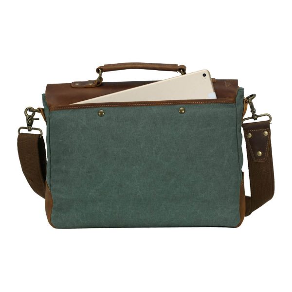 Stratus Suitcase 688 - Image 4