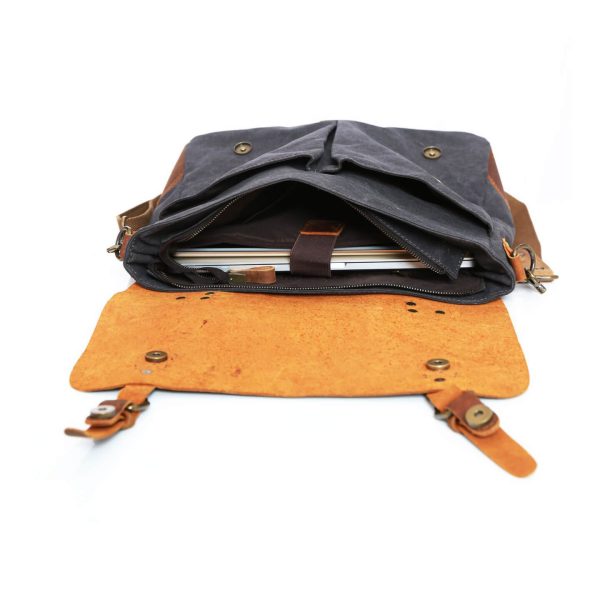 Stratus Suitcase 688 - Image 5